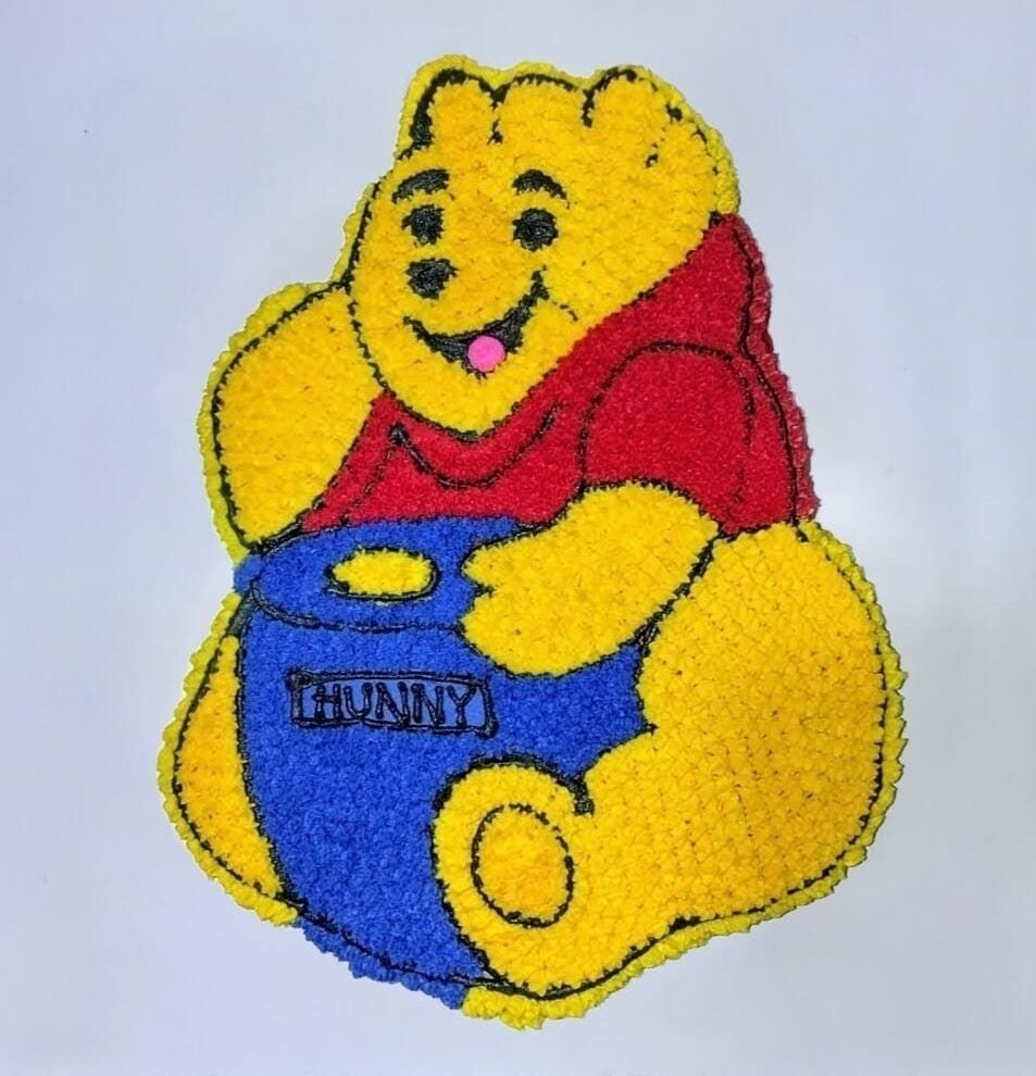 Winnide poo cake